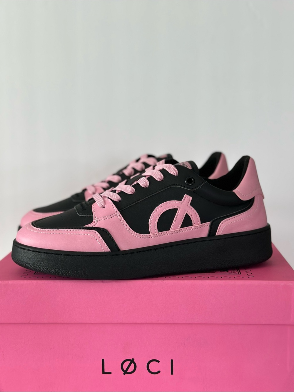 Loci x Nicki Minaj “Barbie Dangerous” Sneakers In Black Pink Women’s Size US 8